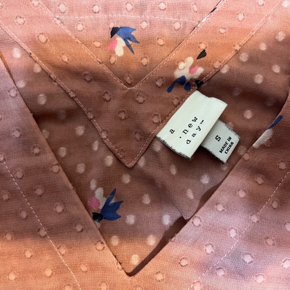 A New Day Tank - Picture 4 of 4